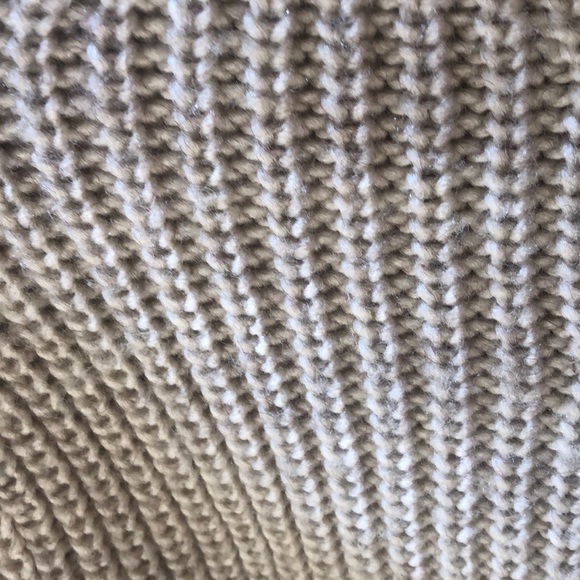 Zara sweater cardigan - Picture 5 of 5